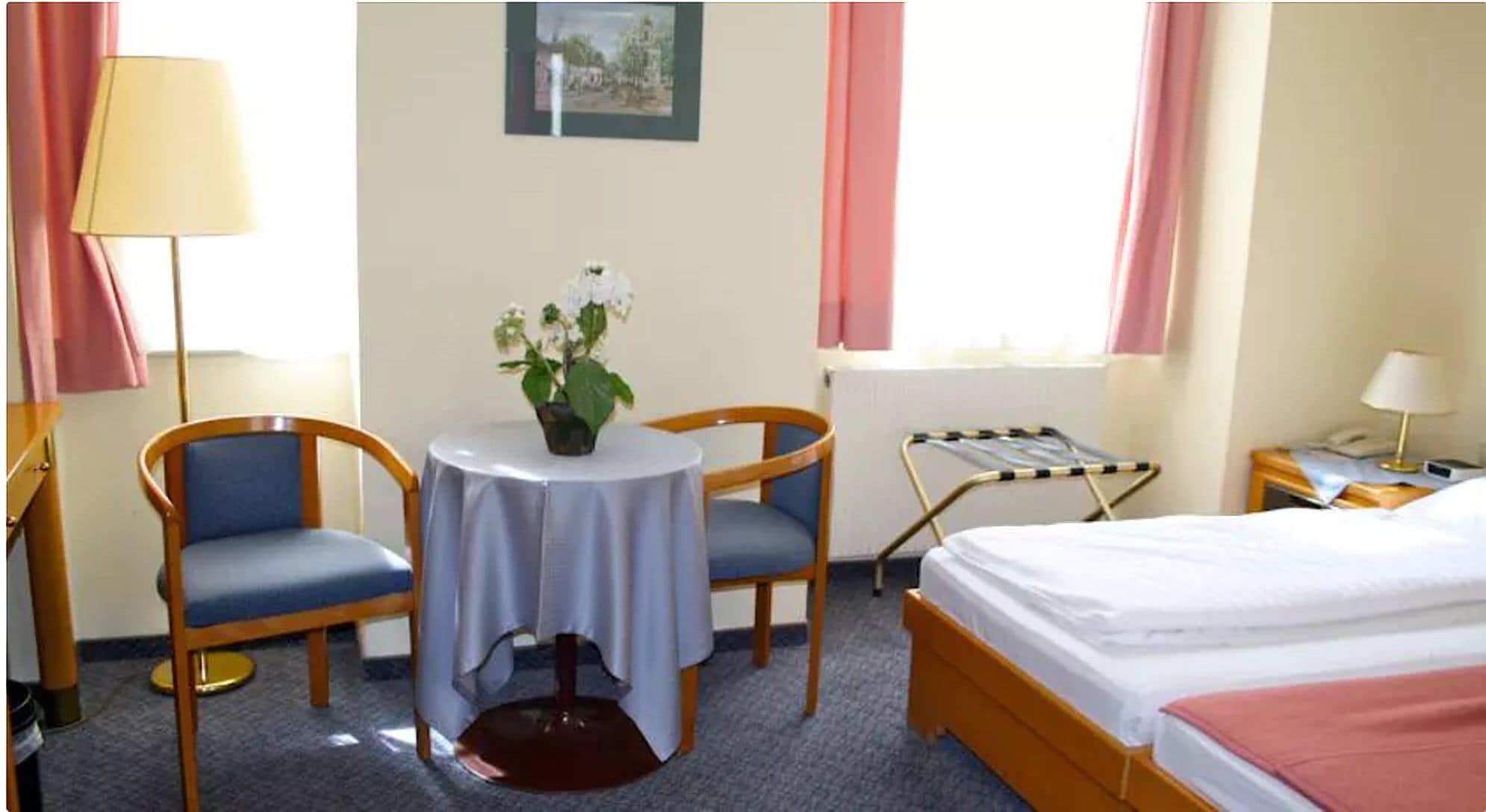 Hotel Am Schottenpoint 3*